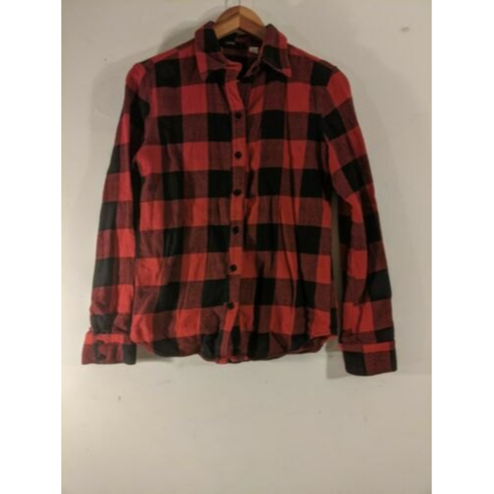 BDG Womens Top Buffalo Plaid Red Black Button Down Shirt Medium Made in USA